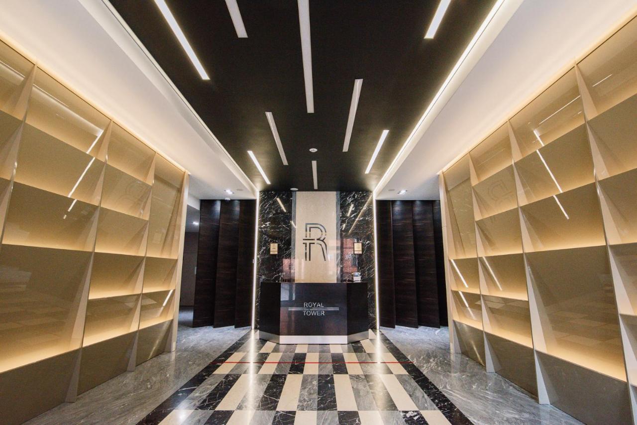 Royal Tower Vip Smart Apartments 3 Kiev Buitenkant foto