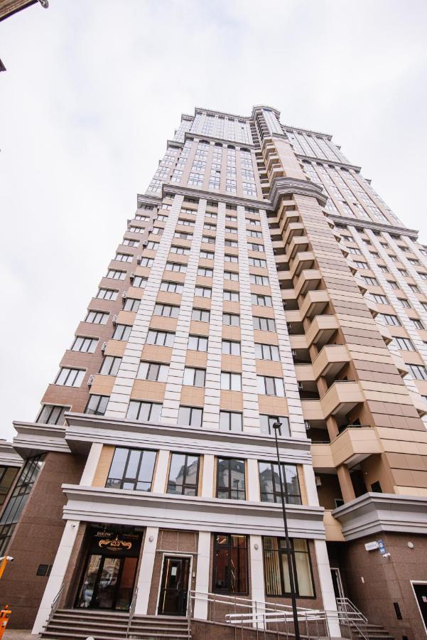 Royal Tower Vip Smart Apartments 3 Kiev Buitenkant foto